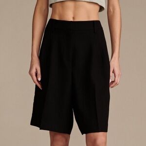 Black pleaded loose wide leg Bermuda shorts - longline shorts - business office